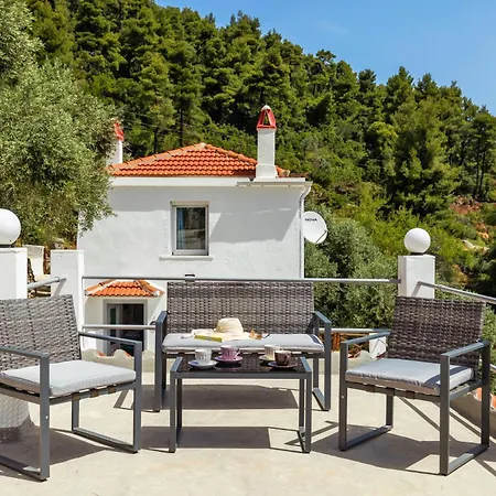 The Mountain Majesty Tatil Evi